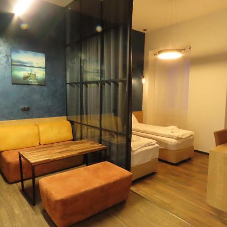 2Br Loft Apartment Near Liberty Square Tbilisi Eksteriør billede
